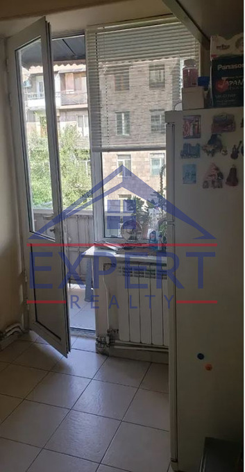 ԱՐԱԲԿԻՐ, ԿՈՄԻՏԱՍԻ ՊՈՂՈՏԱ, 2 ՍԵՆՅԱԿ