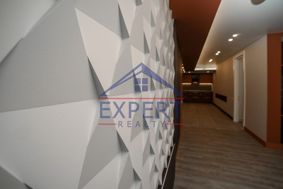 ԿԵՆՏՐՈՆ, ՆԱԼԲԱՆԴՅԱՆ ՓՈՂՈՑ, 4 ՍԵՆՅԱԿ