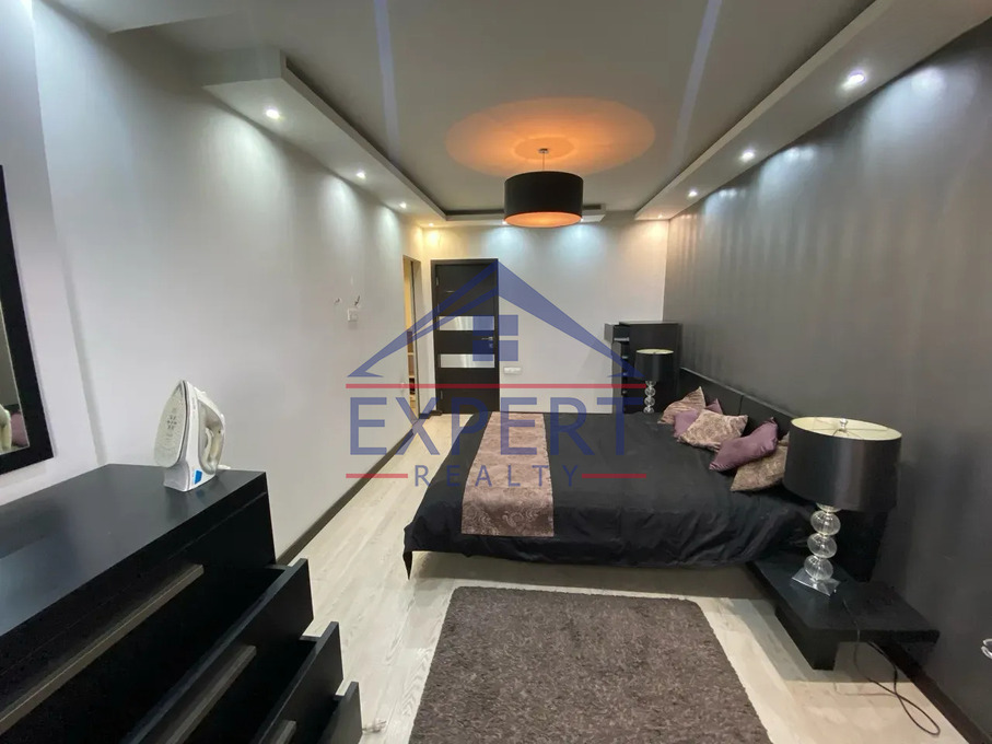 ԿԵՆՏՐՈՆ, ՍԱՐՅԱՆ ՓՈՂՈՑ, 3 ՍԵՆՅԱԿ