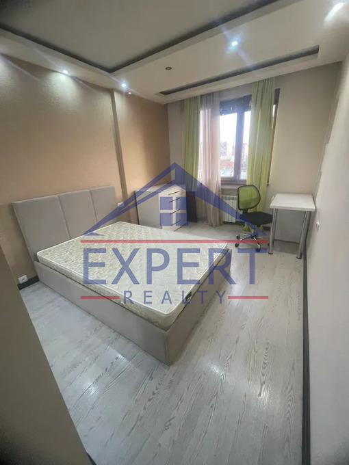 ԿԵՆՏՐՈՆ, ՍԱՐՅԱՆ ՓՈՂՈՑ, 3 ՍԵՆՅԱԿ