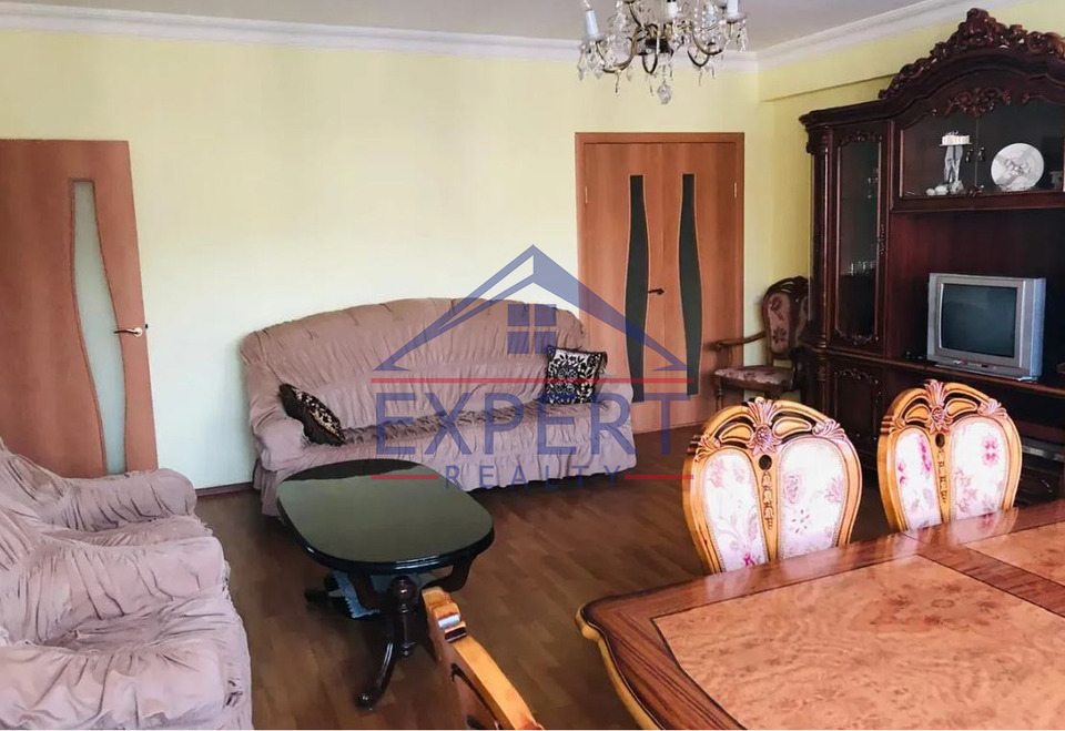 ԱՐԱԲԿԻՐ,ԴԱՎԻԹ ՀՈՎՀԱՆՆԵՍԻ ՓՈՂՈՑ , 3 ՍԵՆՅԱԿ