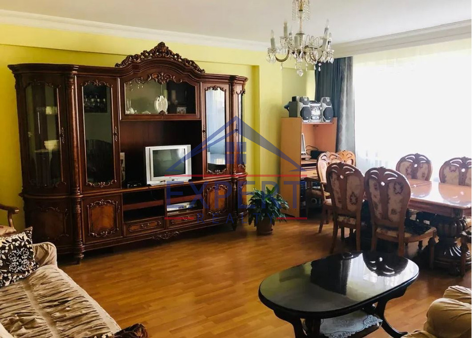 ԱՐԱԲԿԻՐ,ԴԱՎԻԹ ՀՈՎՀԱՆՆԵՍԻ ՓՈՂՈՑ , 3 ՍԵՆՅԱԿ