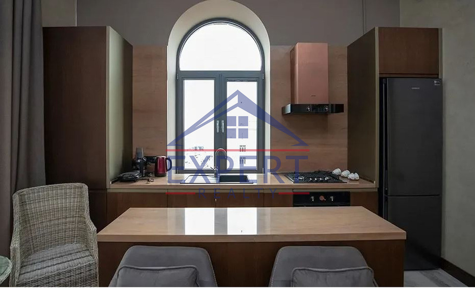 ԱՐԱԲԿԻՐ, ԿՈՄԻՏԱՍԻ ՊՈՂՈՏԱ, 2 ՍԵՆՅԱԿ