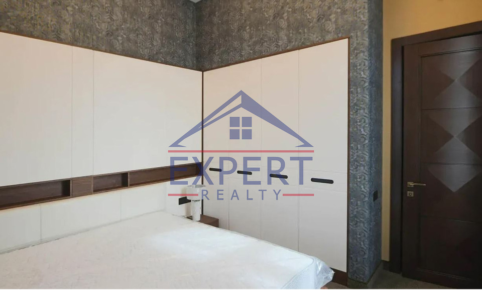 ԱՐԱԲԿԻՐ, ԿՈՄԻՏԱՍԻ ՊՈՂՈՏԱ, 2 ՍԵՆՅԱԿ