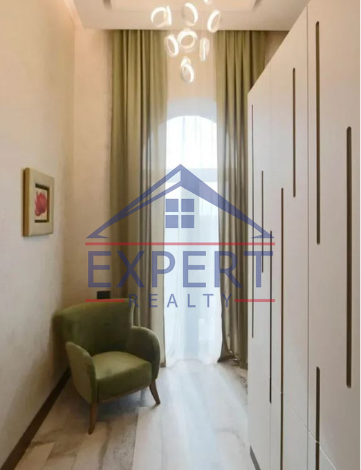 ԱՐԱԲԿԻՐ, ԿՈՄԻՏԱՍԻ ՊՈՂՈՏԱ, 2 ՍԵՆՅԱԿ