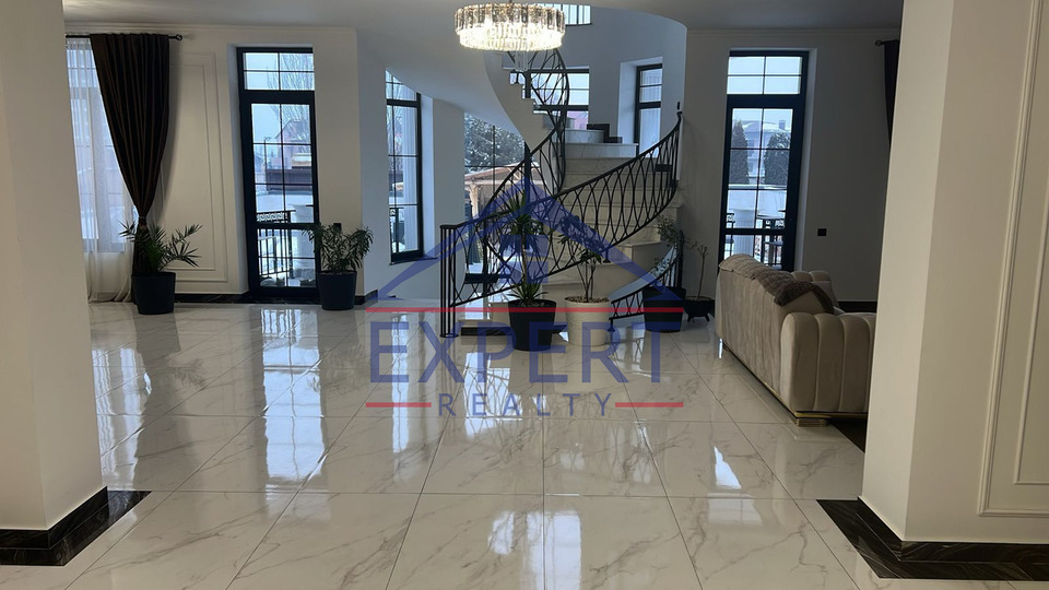 ԱՋԱՓՆՅԱԿ, ՆԱԶԱՐԲԵԿՅԱՆ ԹԱՂԱՄԱՍ, 700ՔՄ