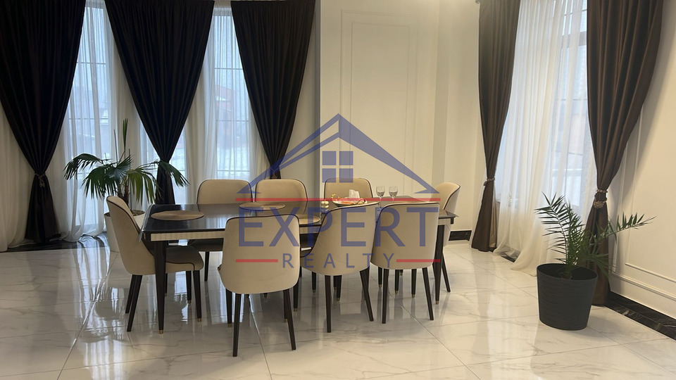 ԱՋԱՓՆՅԱԿ, ՆԱԶԱՐԲԵԿՅԱՆ ԹԱՂԱՄԱՍ, 700ՔՄ