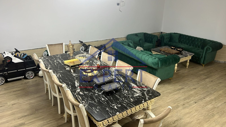 ԱՋԱՓՆՅԱԿ, ՆԱԶԱՐԲԵԿՅԱՆ ԹԱՂԱՄԱՍ, 700ՔՄ