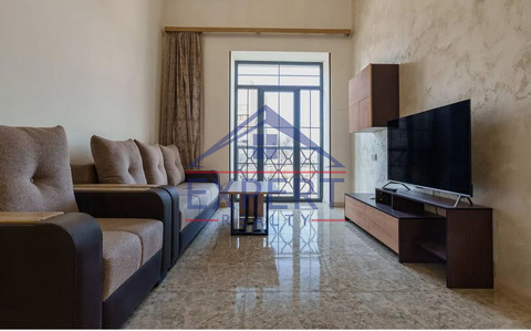 ԿԵՆՏՐՈՆ, ԱՐԳԻՇՏԻ ՓՈՂՈՑ, 4 ՍԵՆՅԱԿ