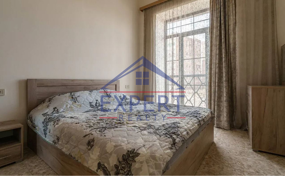 ԿԵՆՏՐՈՆ, ԱՐԳԻՇՏԻ ՓՈՂՈՑ, 4 ՍԵՆՅԱԿ