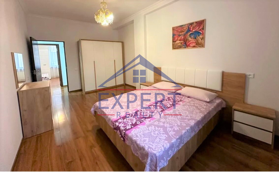 ԿԵՆՏՐՈՆ, ԱՐԱՄԻ ՓՈՂՈՑ, 3 ՍԵՆՅԱԿ