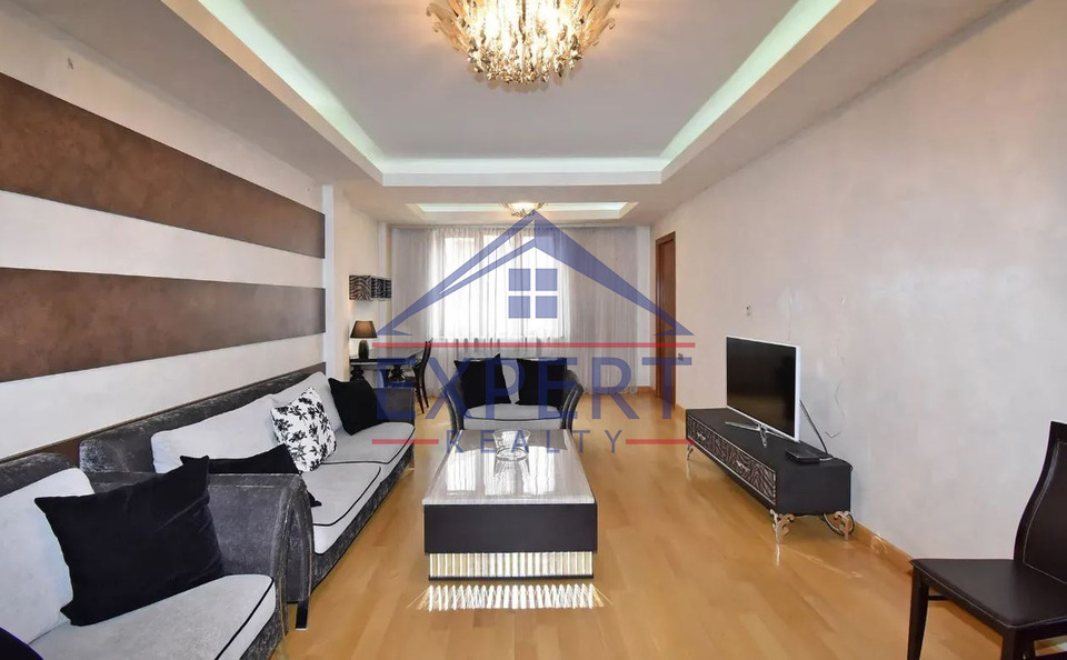 ԿԵՆՏՐՈՆ, ՀՅՈՒՍԻՍԱՅԻՆ ՊՈՂՈՏԱ, 3 ՍԵՆՅԱԿ