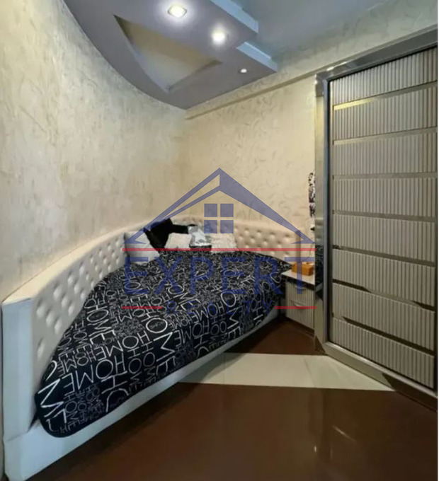 ԿԵՆՏՐՈՆ, ՆԱՐ ԴՈՍԻ ՓՈՂՈՑ 2 ՍԵՆՅԱԿ