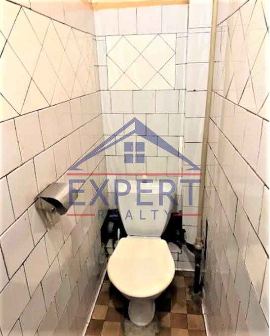 ԿԵՆՏՐՈՆ, ԴԵՐԵՆԻԿ ԴԵՄՐՃՅԱՆ ՓՈՂՈՑ, 2 ՍԵՆՅԱԿ