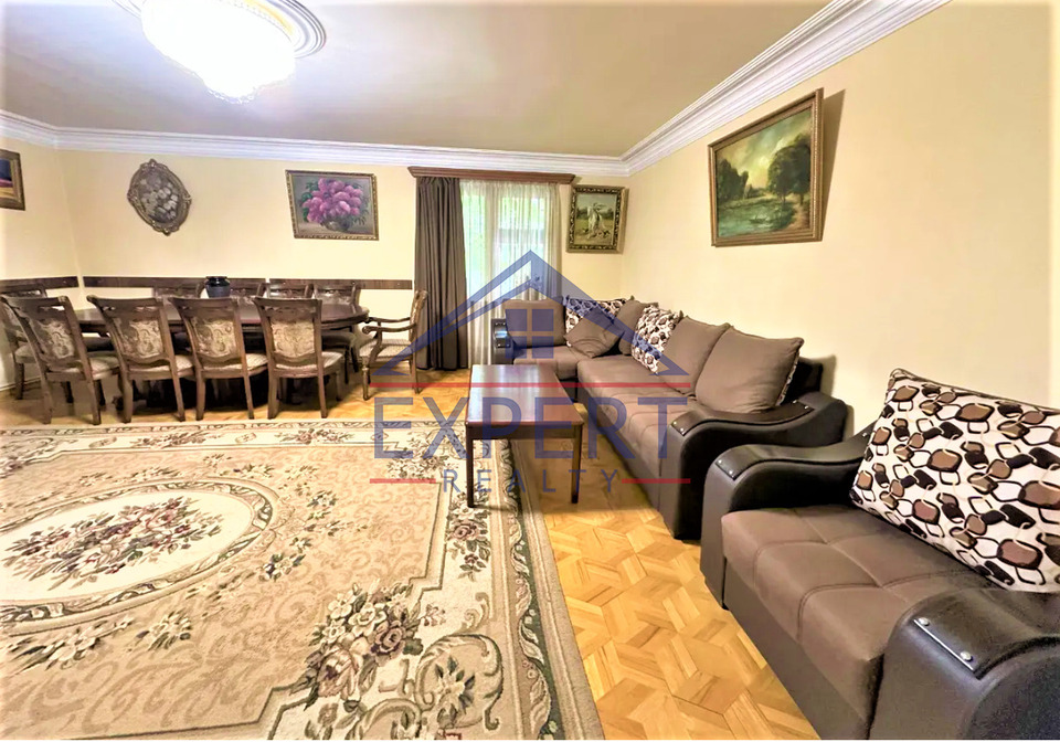 ԿԵՆՏՐՈՆ, ՏԻԳՐԱՆ ՄԵԾ, 2 ՍԵՆՅԱԿ