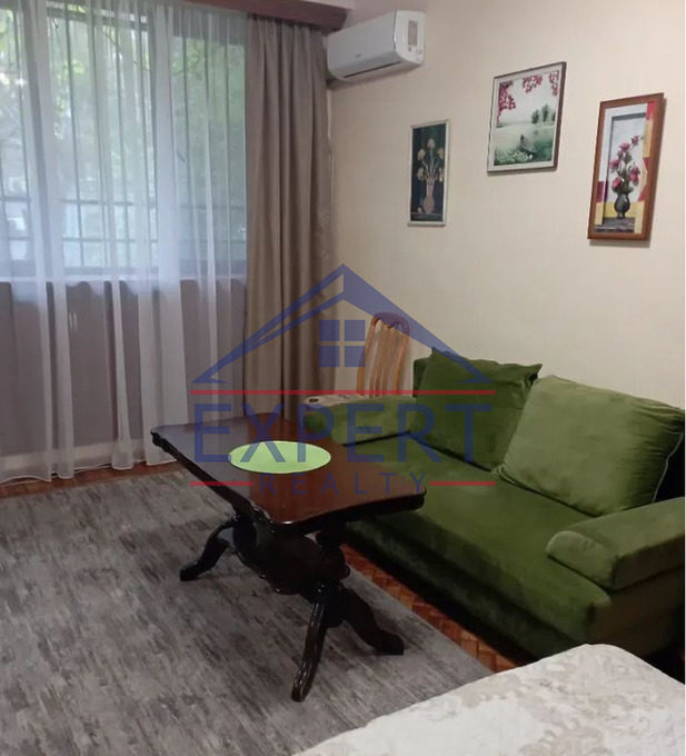 ԿԵՆՏՐՈՆ,ԵԶՆԻԿ ԿՈՂԲԱՑԻ ՓՈՂՈՑ, 1ՍԵՆՅԱԿ