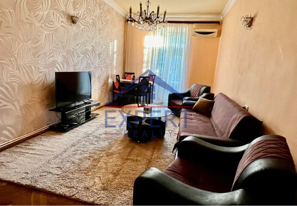 ԿԵՆՏՐՈՆ, Մոսկովյան փողոց, 4 ՍԵՆՅԱԿ