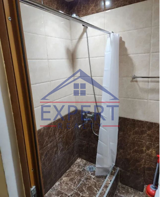 ԿԵՆՏՐՈՆ, ՆԱԼԲԱՆԴՅԱՆ ՓՈՂՈՑ, 2 ՍԵՆՅԱԿ