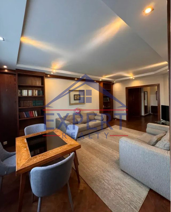 ԿԵՆՏՐՈՆ, ՊՈՒՇԿԻՆ ՓՈՂՈՑ, 2 ՍԵՆՅԱԿ