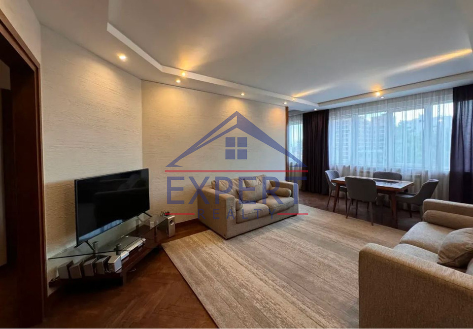 ԿԵՆՏՐՈՆ, ՊՈՒՇԿԻՆ ՓՈՂՈՑ, 2 ՍԵՆՅԱԿ