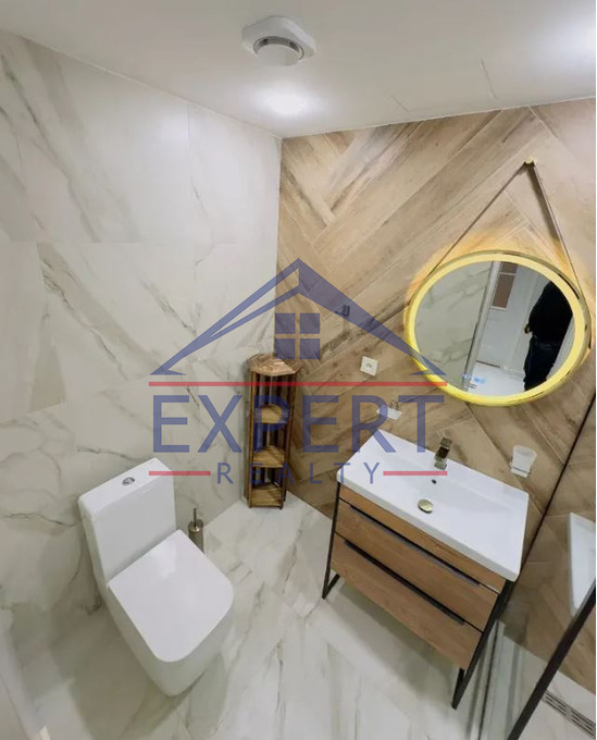 ԿԵՆՏՐՈՆ, ԱԲՈՎՅԱՆ ՓՈՂՈՑ, 2 ՍԵՆՅԱԿ