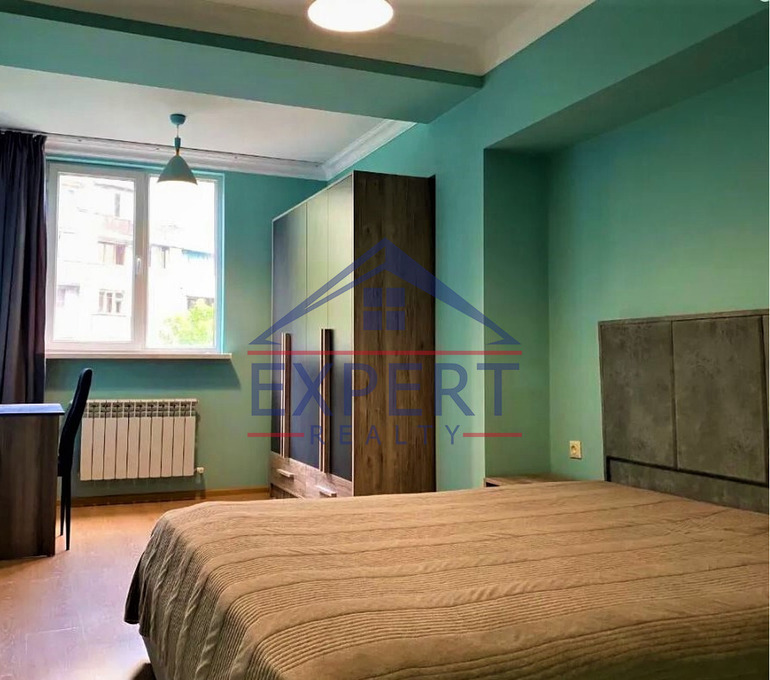 ԿԵՆՏՐՈՆ,  ՄՈՍԿՈՎՅԱՆ ՓՈՂՈՑ , 2 ՍԵՆՅԱԿ