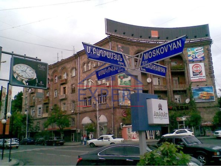 ԿԵՆՏՐՈՆ, ՄՈՍԿՈՎՅԱՆ ՓՈՂՈՑ, 104ՔՄ