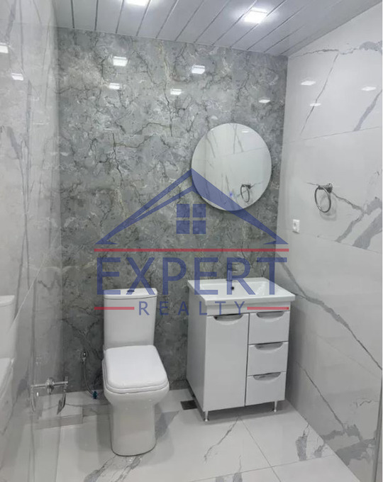 ԱՋԱՓՆՅԱԿ, ՔԸՐՔ ՔԸՐՔՈՐՅԱՆ ՓՈՂՈՑ, 3 ՍԵՆՅԱԿ