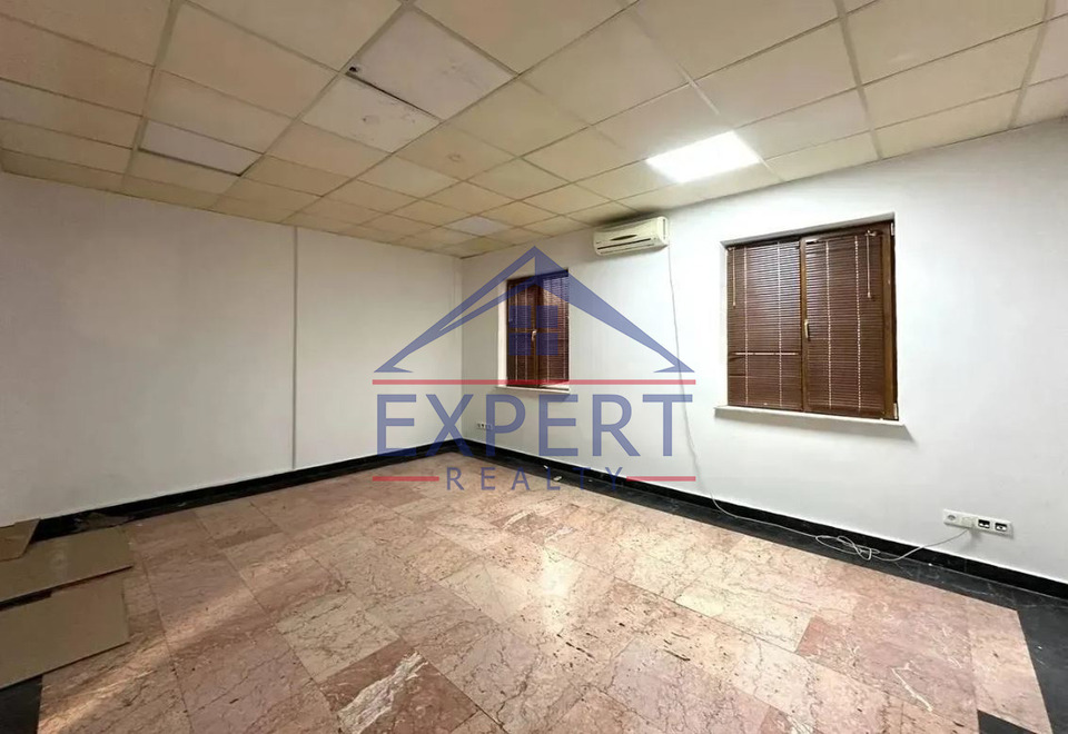 ԿԵՆՏՐՈՆ, ՀԱՆՐԱՊԵՏՈՒՅԹԱՆ ՓՈՂՈՑ 158ՔՄ