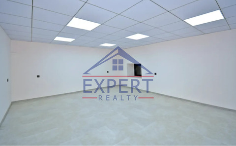 ԿԵՆՏՐՈՆ, ԼՈՒՍԱՎՈՐՉԻ ՓՈՂՈՑ, 3 ՍԵՆՅԱԿ