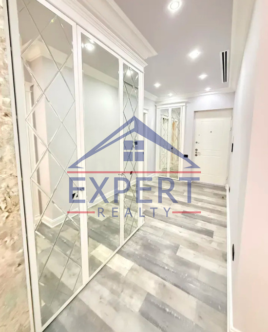 ԿԵՆՏՐՈՆ, ԱՐԱՄԻ ՓՈՂՈՑ, 4 ՍԵՆՅԱԿ