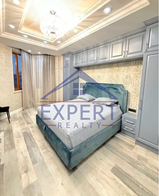 ԿԵՆՏՐՈՆ, ԱՐԱՄԻ ՓՈՂՈՑ, 4 ՍԵՆՅԱԿ