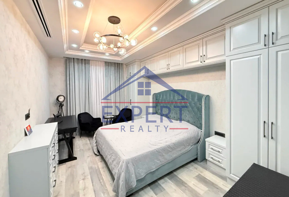 ԿԵՆՏՐՈՆ, ԱՐԱՄԻ ՓՈՂՈՑ, 4 ՍԵՆՅԱԿ