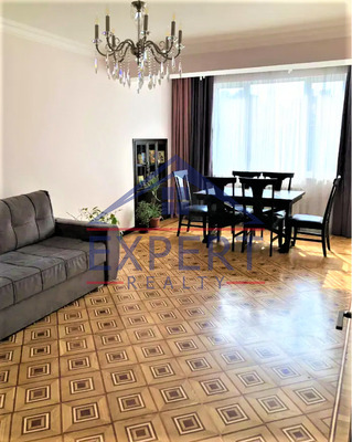 ԿԵՆՏՐՈՆ, ՊԱՐՈՆՅԱՆ ՓՈՂՈՑ, 4 ՍԵՆՅԱԿ