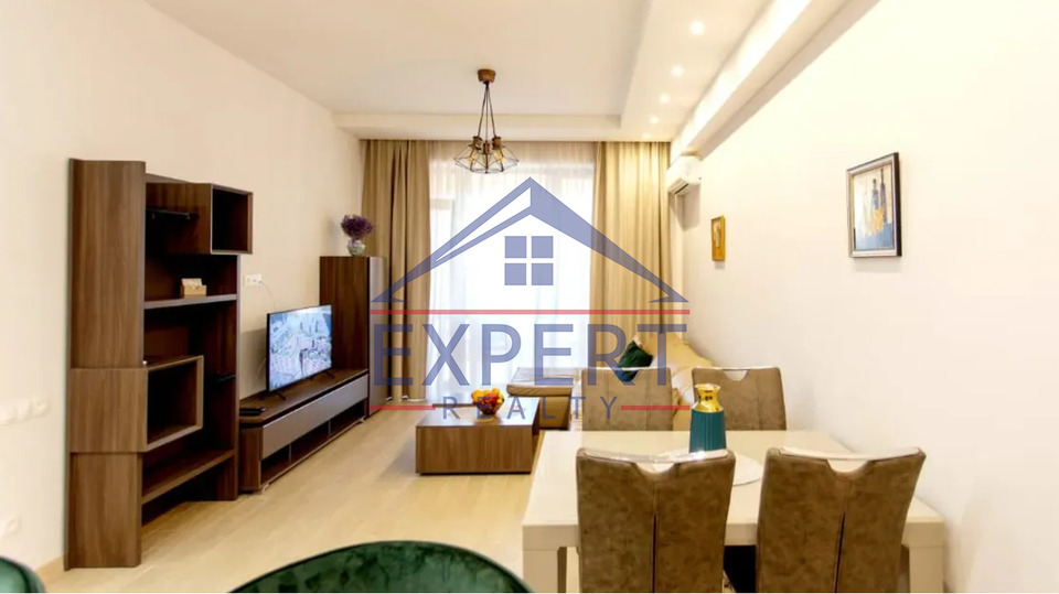 ԿԵՆՏՐՈՆ, ԵԿՄԱԼՅԱՆ ՓՈՂՈՑ, 2 ՍԵՆՅԱԿ