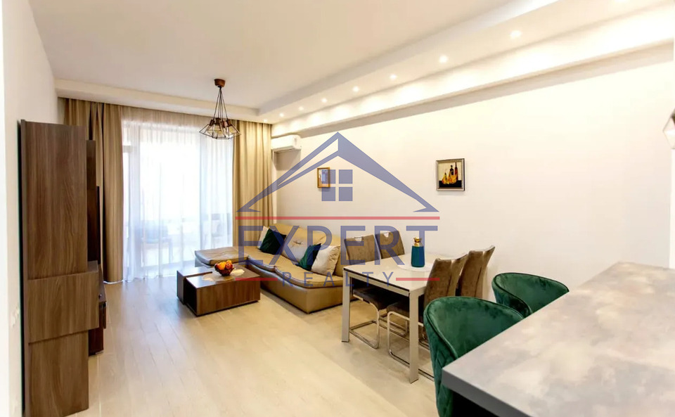 ԿԵՆՏՐՈՆ, ԵԿՄԱԼՅԱՆ ՓՈՂՈՑ, 2 ՍԵՆՅԱԿ