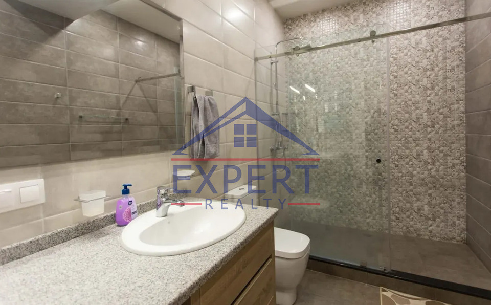 ԿԵՆՏՐՈՆ, ԵԿՄԱԼՅԱՆ ՓՈՂՈՑ, 2 ՍԵՆՅԱԿ