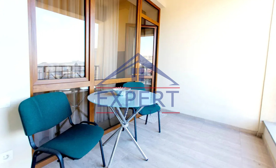 ԿԵՆՏՐՈՆ, ԵԿՄԱԼՅԱՆ ՓՈՂՈՑ, 2 ՍԵՆՅԱԿ