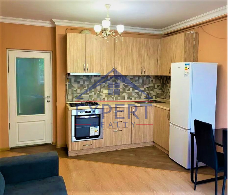 ԿԵՆՏՐՈՆ,  ՄՈՍԿՈՎՅԱՆ ՓՈՂՈՑ , 2 ՍԵՆՅԱԿ