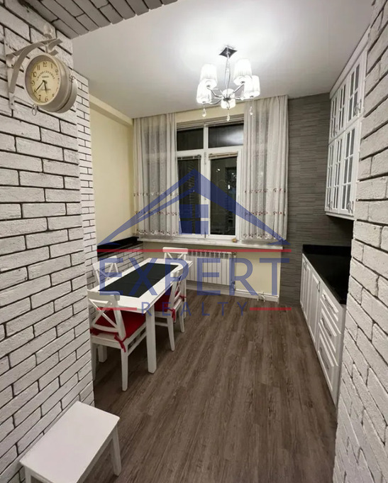ԿԵՆՏՐՈՆ, ՍԱՐՅԱՆ ՓՈՂՈՑ, 2 ՍԵՆՅԱԿ