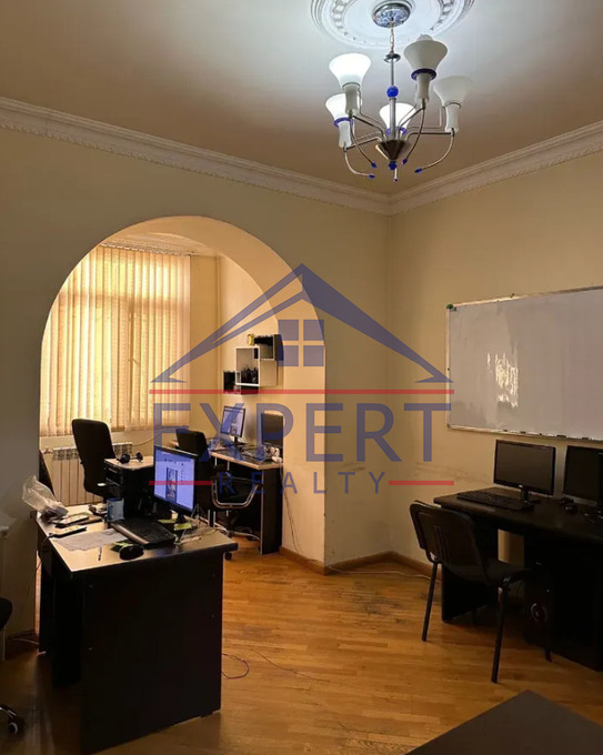 ԿԵՆՏՐՈՆ, ՉԱՐԵՆՑ ՓՈՂՈՑ, 95 քմ