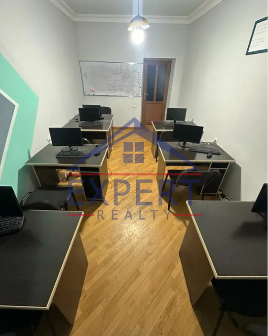 ԿԵՆՏՐՈՆ, ՉԱՐԵՆՑ ՓՈՂՈՑ, 95 քմ