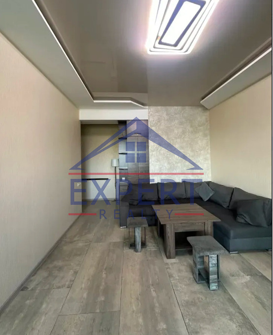 ԿԵՆՏՐՈՆ, ԱԼԵՔ ՄԱՆՈՒԿՅԱՆ ՓՈՂՈՑ, 62 քմ