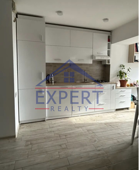 ԱՐԱԲԿԻՐ, ԿՈՄԻՏԱՍԻ ՊՈՂՈՏԱ, 1 ՍԵՆՅԱԿ