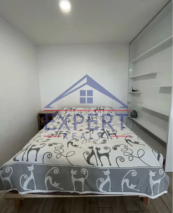 ԱՐԱԲԿԻՐ, ԿՈՄԻՏԱՍԻ ՊՈՂՈՏԱ, 1 ՍԵՆՅԱԿ