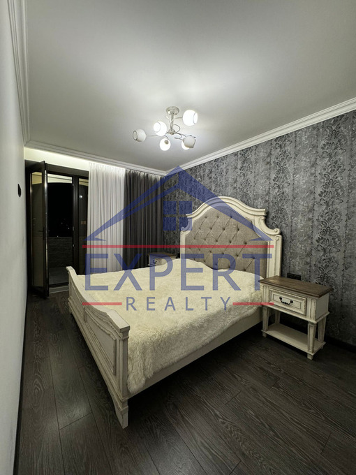 ԿԵՆՏՐՈՆ, Սարյան փողոց  3 ՍԵՆՅԱԿ