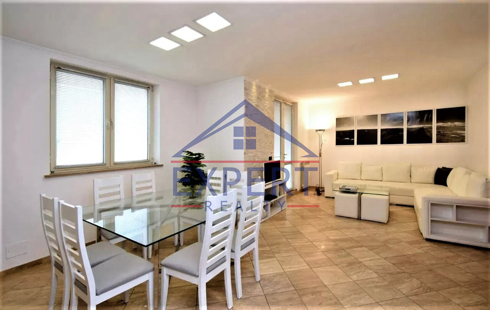 ԿԵՆՏՐՈՆ, ԽՈՐԵՆԱՑԻ ՓՈՂՈՑ, 3 ՍԵՆՅԱԿ