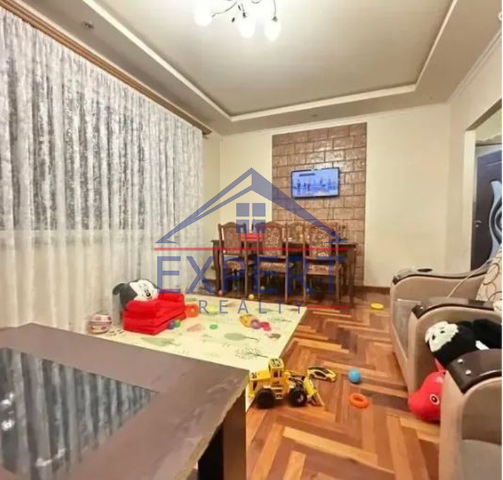 ԴԱՎԹԱՇԵՆ, ՏԻԳՐԱՆ ՊԵՏՐՈՍՅԱՆ ՓՈՂՈՑ,  3 ՍԵՆՅԱԿ