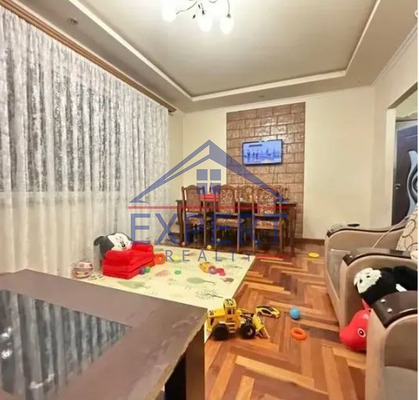 ԴԱՎԹԱՇԵՆ, ՏԻԳՐԱՆ ՊԵՏՐՈՍՅԱՆ ՓՈՂՈՑ, 3 ՍԵՆՅԱԿ