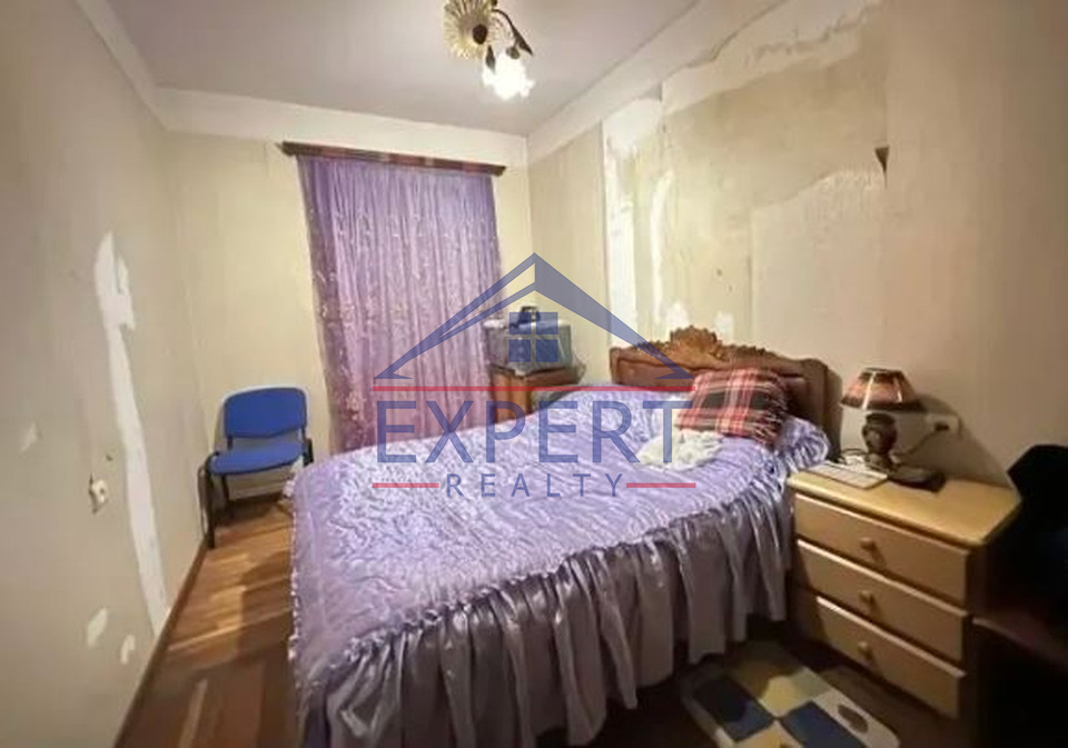 ԴԱՎԹԱՇԵՆ, ՏԻԳՐԱՆ ՊԵՏՐՈՍՅԱՆ ՓՈՂՈՑ,  3 ՍԵՆՅԱԿ